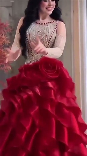 The Designer vs her Designs ✨😮 #tamararalph #weddingdress #hautecouture #dress #beautiful #fashion