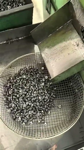 How Threads Are Made on Bolts | Thread Rolling Process