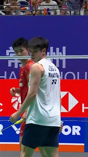 See this save to believe it! #shorts #badminton #BWF