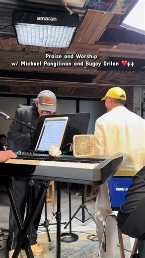 Michael Pangilinan & Bugoy Drilon Praise and Worship at Miracle Cafe Marikina