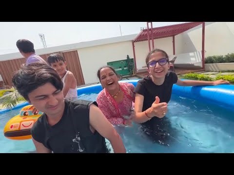 24 hours Pool Challenge 😸