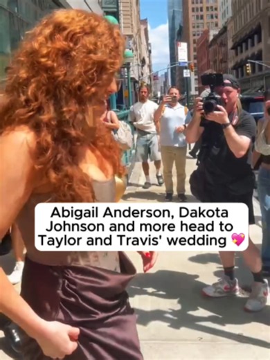 🎶Can we go where they go?🎶 💗🥲 Taylor Swift and Travis Kelce’s friends and family are seen en route to their wedding celebration at Madison Square Garden. (🎥: BACKGRID) #taylorswift #traviskelce #swifttok