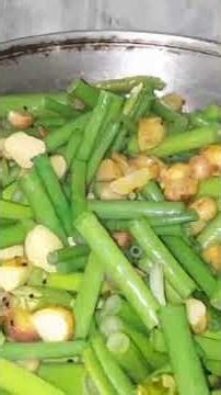 Onion Leaf Recipe | Easy & Healthy Indian Spring Onion Sabzi #cooking