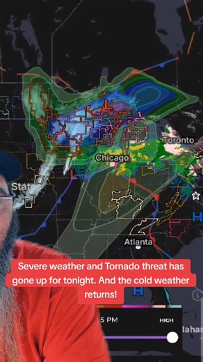 Severe weather and Tornado threat has gone up for tonight. And the cold weather returns! #greenscreenvideo #greenscreen #winter #weather #storm
