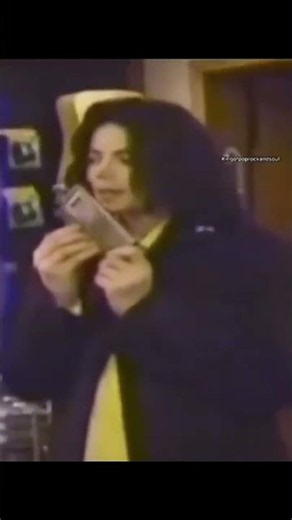Michael Jackson being absolutely unhinged #MichaelJackson #MJ #comedy