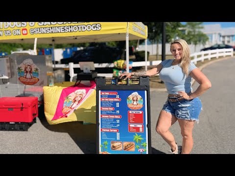 Our First Day at This New Location....I Wasn't Ready 😳🌭