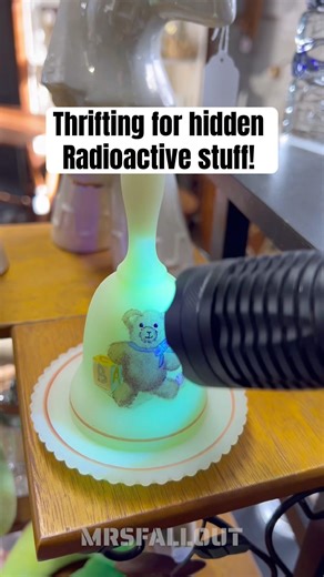 HIDDEN RADIOACTIVE FIND AT THE THRIFT STORE!