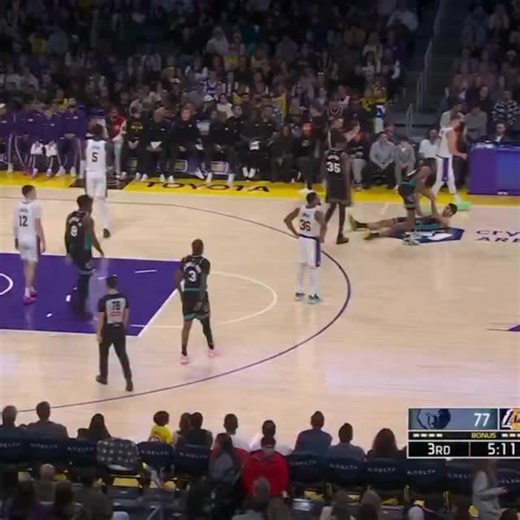 Luka Doncic to Santi Aldama 👀 “Fu*king soft a** bi*ch” | League Alerts