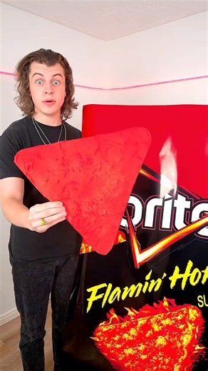I ATE THE WORLD'S BIGGEST DORITO (AND REGRETTED IT)