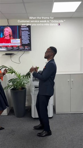 This week is Global Customer Service Week, with the theme: “Extra Mile”. And our fund managers said lets dance it out 😂… Happy Customer Service Week! At Fidelity Securities, we’re here to serve you always. #customerserviceweek #fundmanagers #extramile