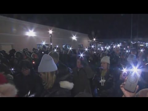 Vigil held for Long Island man killed in Christmas robbery