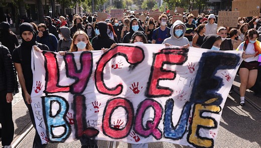 Retate e appelli a chiuderli in casa. La Francia non sa come arginare gli studenti (di G. Belardelli)
