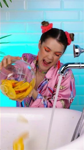 Bubble Bath Bonanza: The Sweetest Splash! #shorts