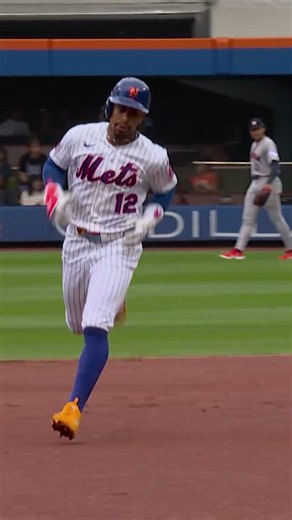 Francisco Lindor launches a no-doubt leadoff homer 💣 #mets #mlb #baseball #sports #highlights