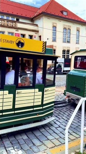 Prague by Tourist Train 🚂 | The Best Way to Explore Old Town? #traveltalesandtwirlsas #citysight