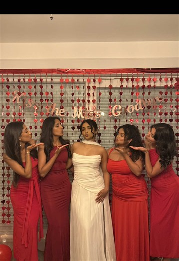 Bachelorette Outfit Ideas: Fun & Stylish Looks for Your Party 🐔