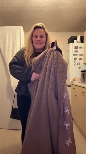 The @Onlinehomeshop has great wind and waterproof jackets #waterproof #fyp
