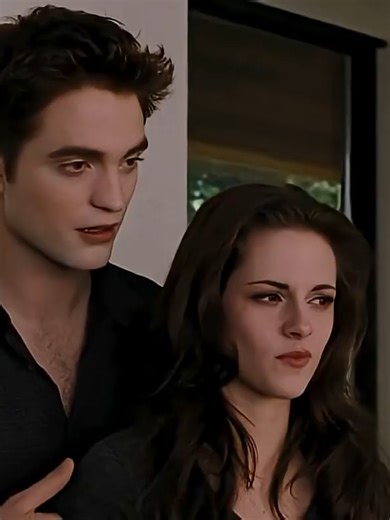 Bella's Dad Discovers Jacob is a Werewolf in Twilight