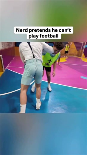 Wait for it… #football #soccer #skills