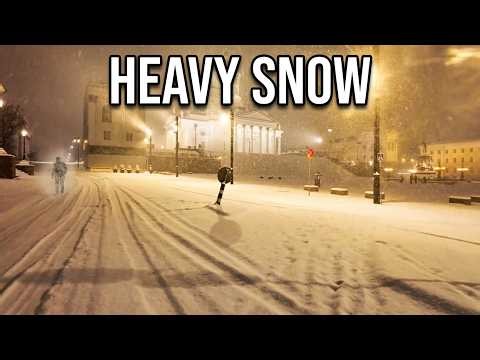 HEAVY BLIZZARD SNOW