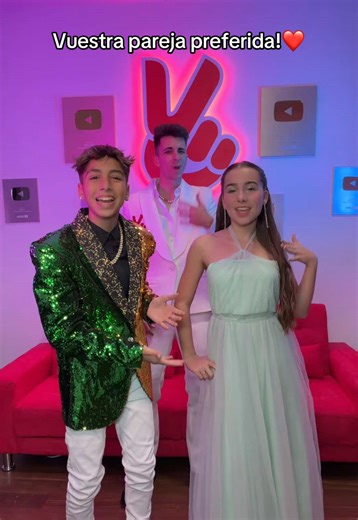 Máximo Campanadas: Celebrando el Año Nuevo 2024