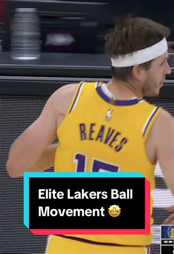 Elite ball movement by the Lakers 🙌 #NBA #Basketball #AustinReaves #Lakers