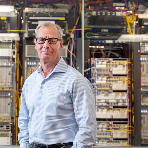 A Veteran of the Telecom Bust Navigates the AI Boom