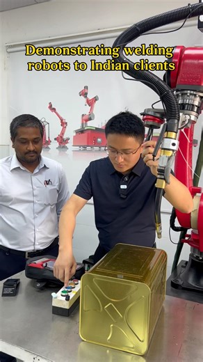 Welding robot#industry #machine #robot #automation #welding