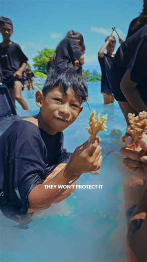 Teach the children to love the earth and they will change it #ocean #coral #oceanconservation #coralgardeners #kids