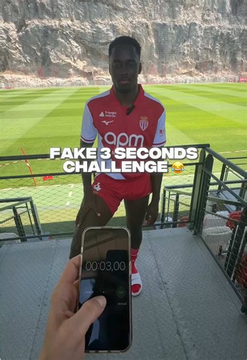 Football Challenge Fail: Ligue1 McDonalds Trick Shot Gone Wrong