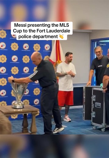 (via ftlauderdalepd/IG) #messi #mls | messi