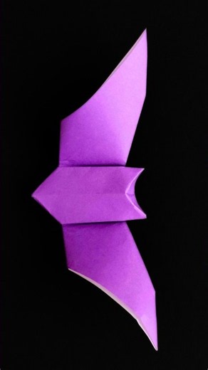 【ハロウィン折り紙】簡単に作れるかわいいコウモリの折り方 🦇 Easy Halloween Origami Bat Simple Tutorial #shorts