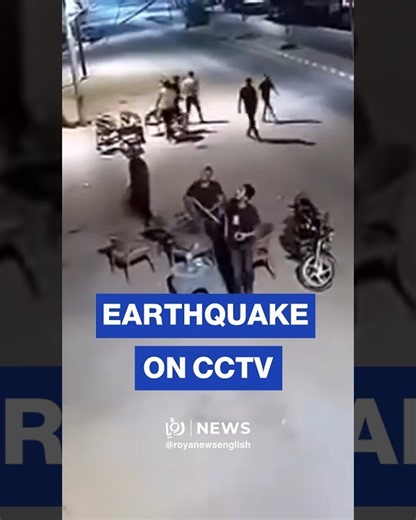 CCTV captures workers during Egypt earthquake
