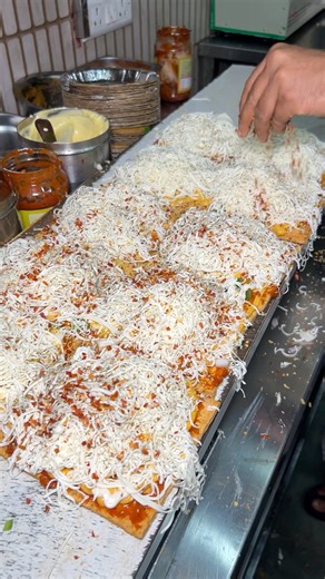 Fully Loaded Paneer Tandoori Puff Making #fblifestyle #breakfast | Mr. Ladoo