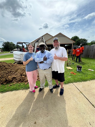 Horn Lake mayor visits home, initiates repairs after family speaks publicly on sinkhole