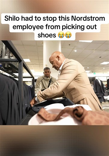 “You tryna bust my pockets today” 😂😂😂 Shilo is too funny #shilosanders #fyp #sandersfamily