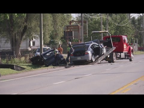 Kentucky State Police trooper involved in Louisville crash