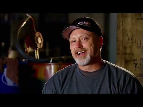 In This Street Race Every Move Decides Your Fate! | Street Outlaws S3b E21 | Discovery Channel