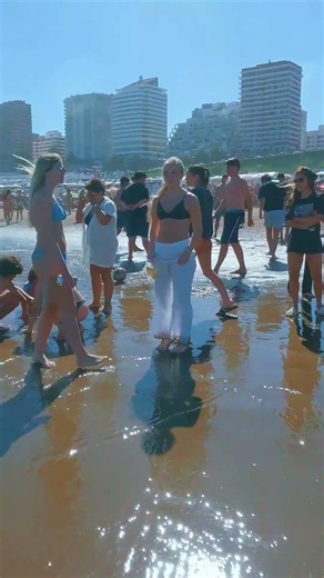 🇦🇷 Mar del Plata Beach a Summer Day