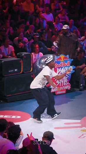 Willis's 🇫🇷 tap & jazz dance to Happy! 😃 Red Bull Dance Your Style World Final Zurich 2026