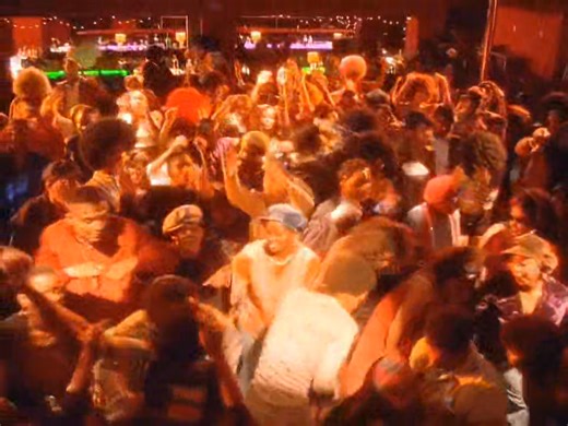 Snoop Doggy Dogg - Doggy Dogg World (Uncensored) (ft. Tha Dogg Pound & The Dramatics) (1994) | Taha Eldin