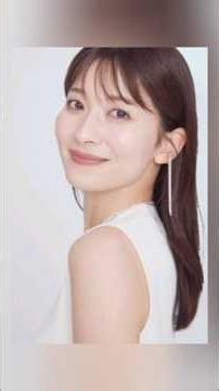 😱 山本里菜アナ、離婚後に大胆写真集を発売！💖 ハイレグ水着姿にネット騒然…その決断とは？