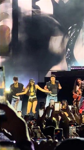 like JENNIE - JENNIE at the 2026 Open’er Festival in Poland 🏆👑🌻💫