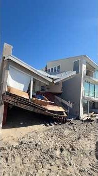 Massive flooding and high tides destroyed these homes in Long Beach