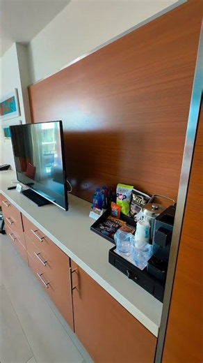#expedia_partner Comment **SHORE** and I’ll send you the hotel link! 🌊 Who says eco-friendly