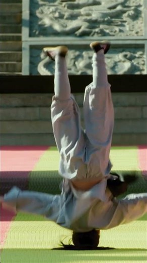 This is FLIPPING impressive! 😱