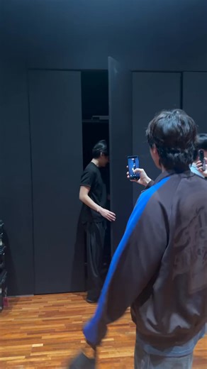 HAPPY BIRTHDAY, V! 🐻💜 Warm birthday wishes are pouring in for BTS’ V as fellow members RM, J-Hope, and Jungkook took to Instagram to share their greetings for their co-member, who marks his birthday today, December 30. COURTESY: RM,J-Hope, Jungkook/Instagram | GMA News