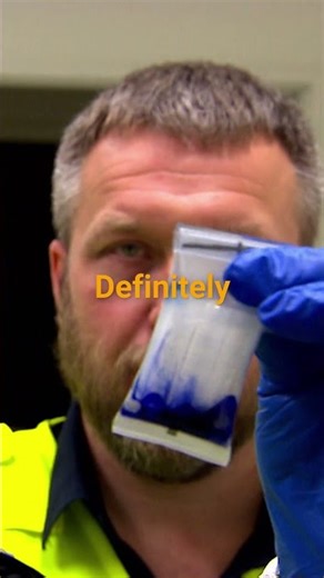 These Are Definitely NOT Potato Chips 🥔 #BorderSecurity #Shorts #Australia