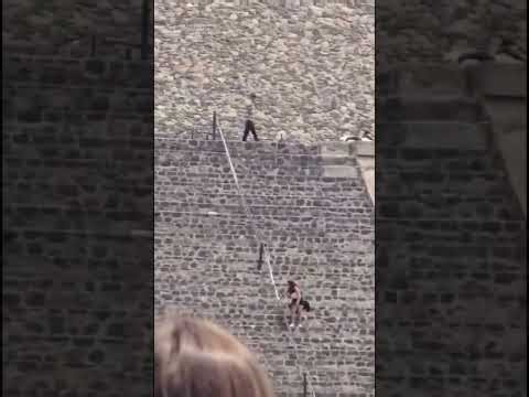 Gunman opens fire on tourists at Mexico's Teotihuacán pyramids