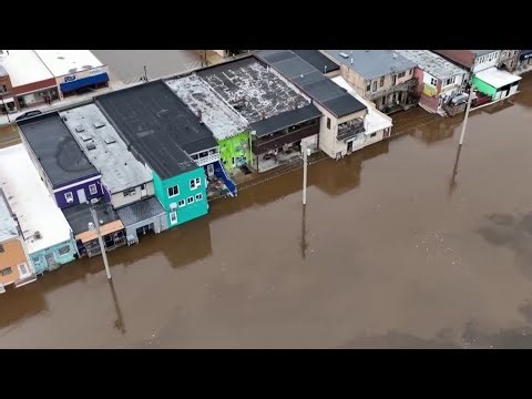 Deadly weather slams Midwest